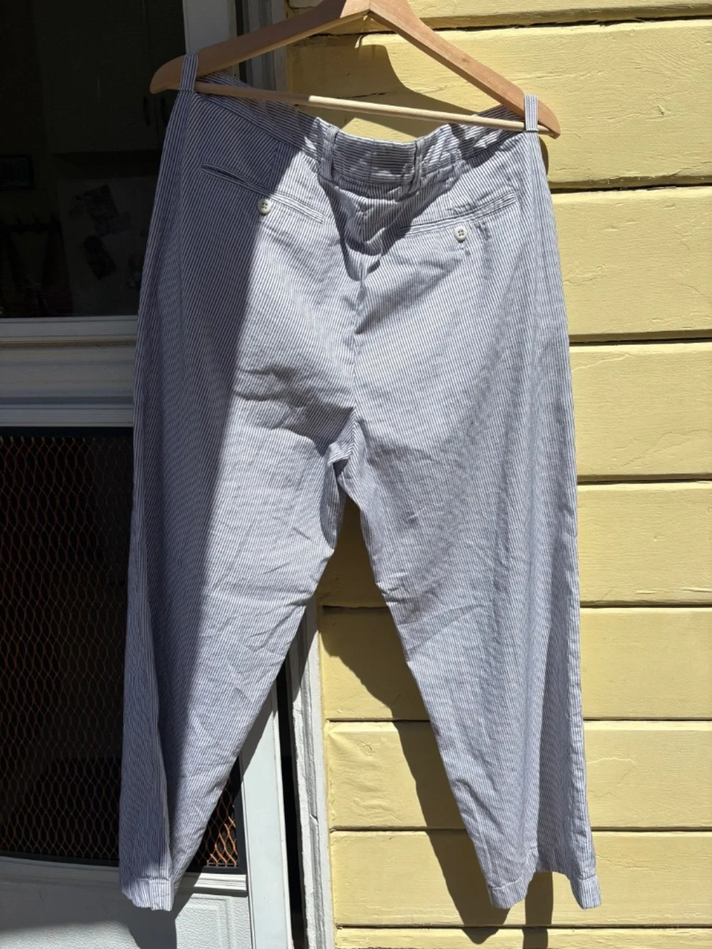 Todd Snyder White/Navy Pinstripe Seersucker Slacks Mens 34